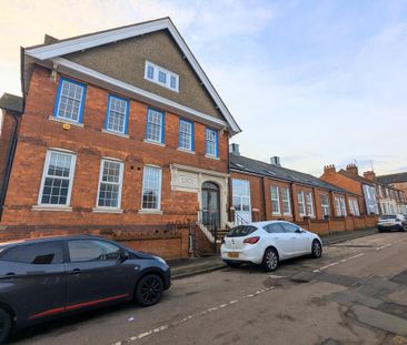 2 bedroom maisonette to rent - Photo 5