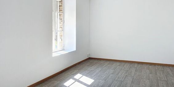 Appartement 1 pièces 31m2 REIMS 455 euros - Photo 3