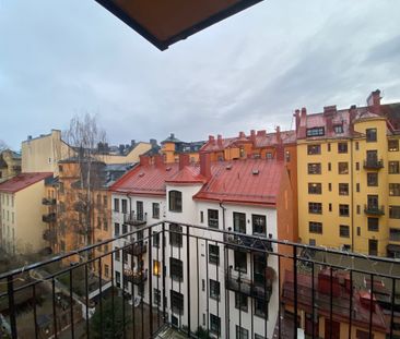 Surbrunnsgatan, Stockholm - Photo 1