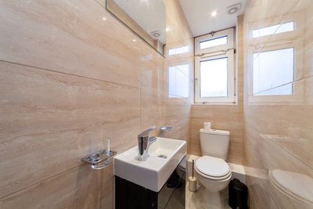 Room in a Shared Flat, Askill Drive, SW15 - Photo 3