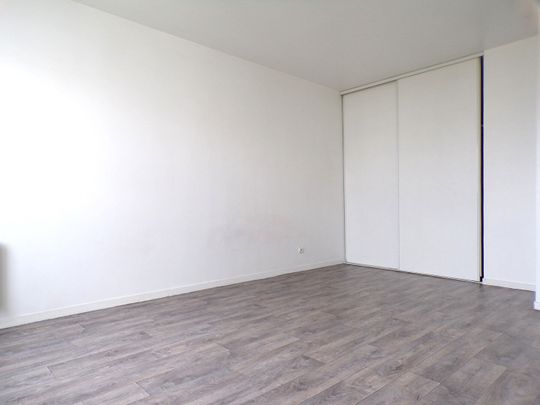 Location Appartement 1 pièce 29m² - Photo 1