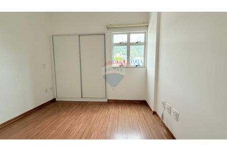 Apartamento dois quartos no bairro São Mateus - Foto 2