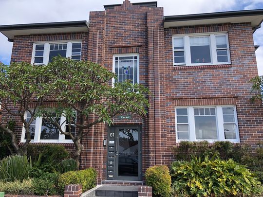 North Bondi - Photo 1