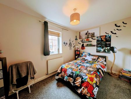 2 bedroom terraced house to rent - Photo 4