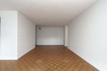 4 Overland Drive - Photo 2