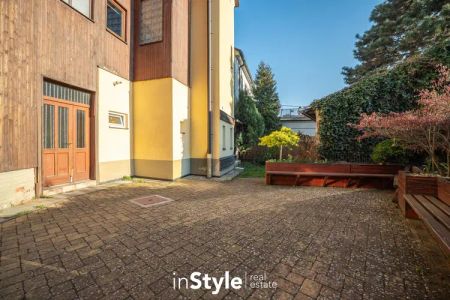 Pronájem přízemního bytu 3+1 v centru Uherského Hradiště, ulice Dlouhá - Fotografie 3
