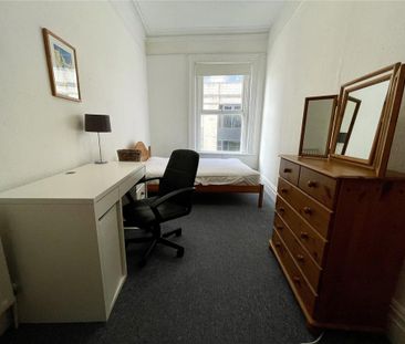 4 bedroom apartment to rent - Photo 5