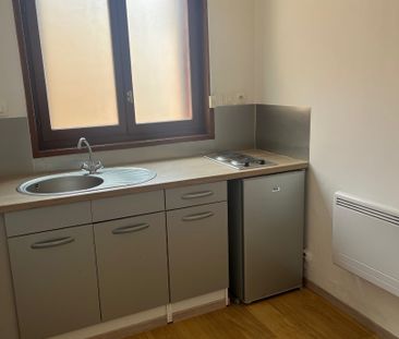 Location Appartement 1 pièce 16m² LENS 62300 - Photo 2
