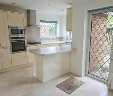 2 bedroom bungalow to rent - Photo 4