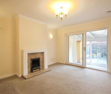 2 bedroom semi-detached bungalow to rent - Photo 1