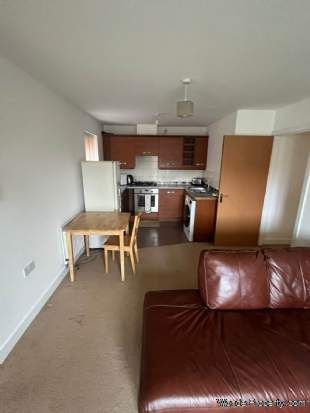 2 bedroom property to rent in Manchester - Photo 5