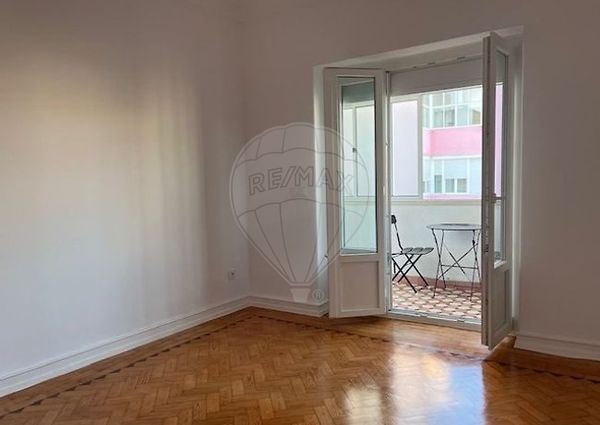 Apartamento T2 em Lisboa