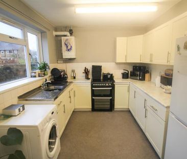 2 bedroom terraced house to rent - Photo 3