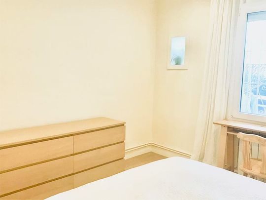 Carrer del Bogatell, Sant Adrià de Besòs, Catalonia 08930 - Photo 1