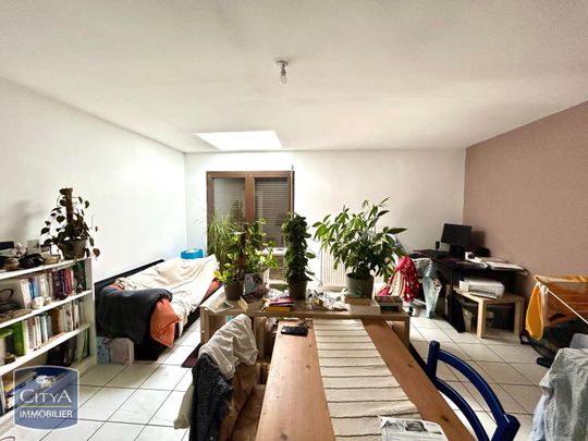 Location Appartement 2 pièces 60m² BOURG EN BRESSE 01000 - Photo 1