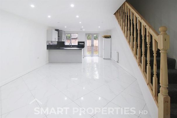 3 bedroom house to rent - Photo 1