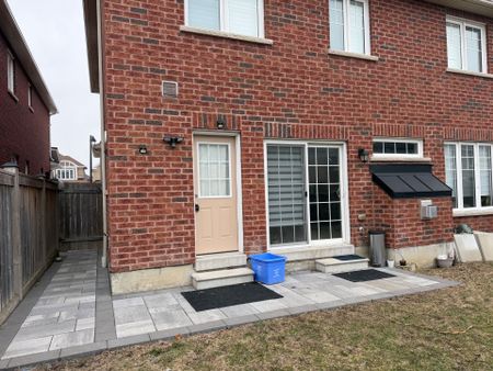 For Lease - 21 Crellin Street Unit# Ground +Lower, Ajax, Ontario - Photo 5