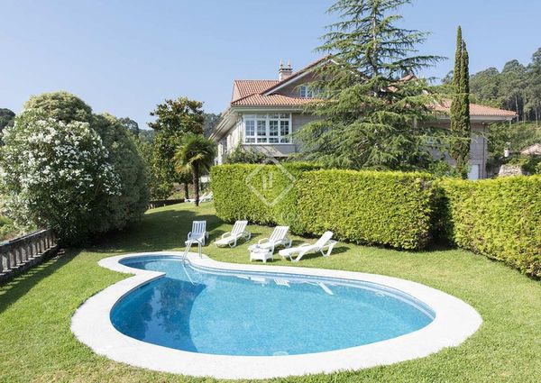 Luxury Villa for rent in Gondomar, Spain