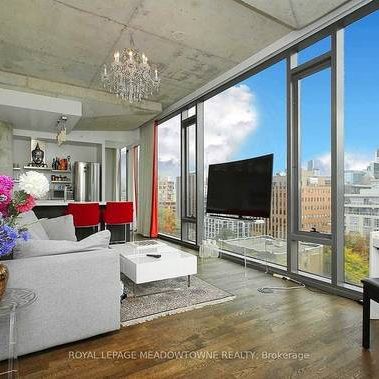 Furnished 2 Bedroom, 2 Bathroom Sub-Penthouse - The Fashion House - Photo 3