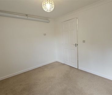 9 Usher House, Abbeygate Court, March - Photo 3