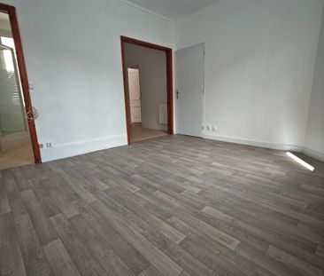 Location Appartement 2 pièces 36m² MAINTENON 28130 - Photo 2