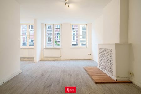 Appartement - à louer - - Photo 3