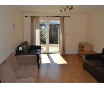 7 bedroom terraced house to rent - Photo 6