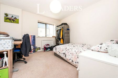 2 bedroom apartment to rent London Road, Tetbury, GL8 - Photo 3