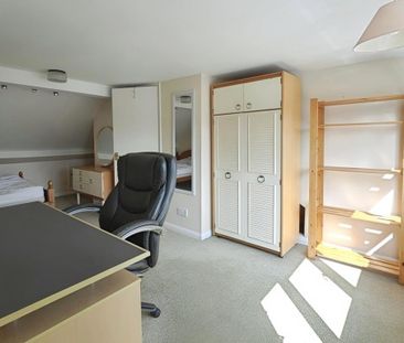 5 bedroom terraced house to rent - Photo 3