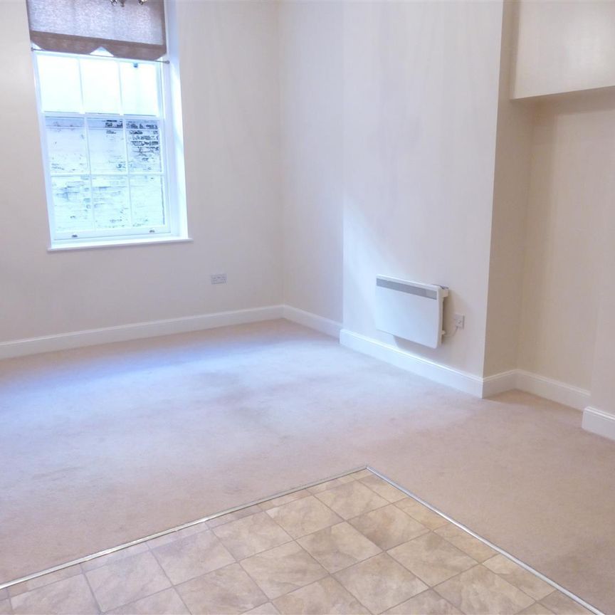 St Stephens Road, Norwich - Photo 1