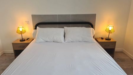 Location Appartement 30m² NARBONNE 11100 - Photo 2