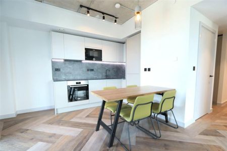 2 bedroom apartment to rent - Photo 5