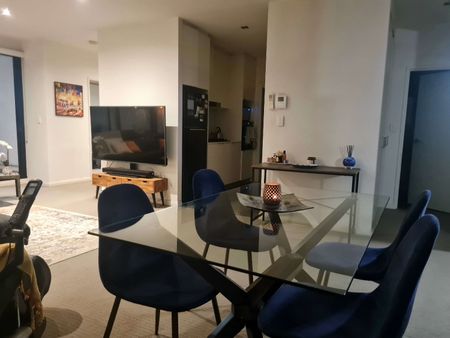 Rosebery - Photo 2