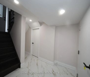 24 Tansley Avenue #Lower - Photo 1