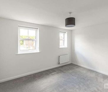 Sunflower Close, Overstone Gate, Northampton, Northants, NN6 - Photo 4