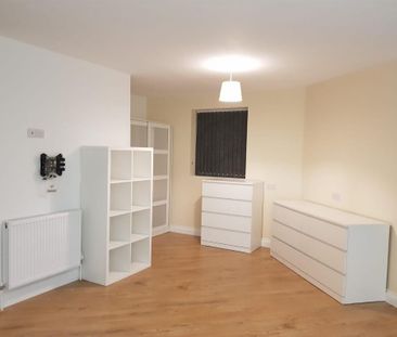 1 bedroom semi-detached house to rent - Photo 5