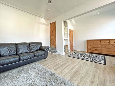 2 bedroom terraced house to rent - Photo 2