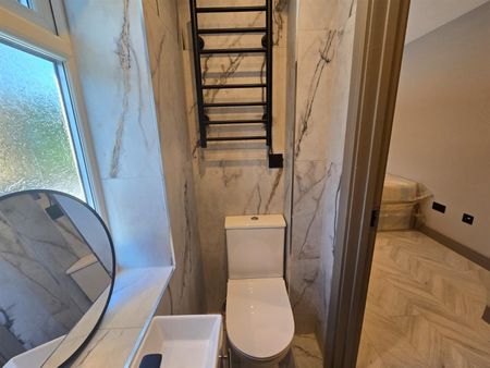 Croydon Road, Caterham CR3, London - Photo 2