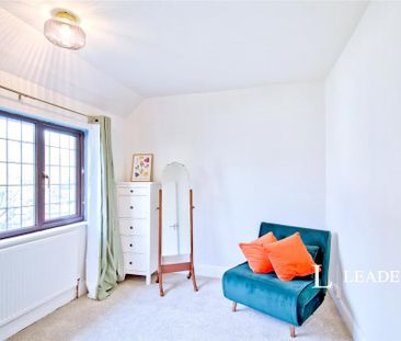 3 bedroom semi-detached house to rent - Photo 4