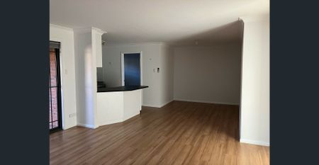 Central Unit - Photo 3