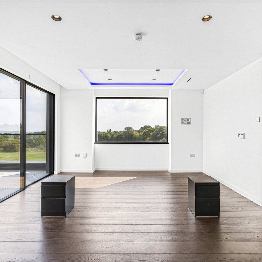 Rosebury Close, Goffs Oak - Photo 1