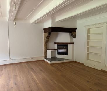 Cressier/NE: Very spacious apartment in historic center - Photo 1