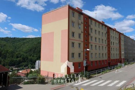 Pronájem bytu 2+1 se třemi balkony a krásným výhledem, Adamov, ul. Komenského - Fotografie 2