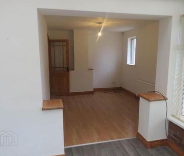 114 Erinvale Avenue, Belfast, BT10 0FP - Photo 2