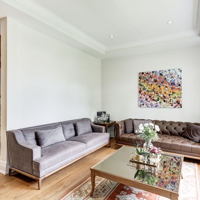 For Lease - 15 Sunnydale Drive, Toronto, Ontario - Photo 1