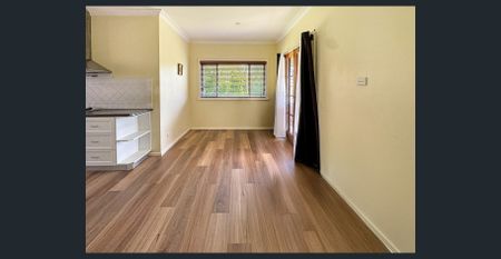 Modern Comfort Meets Family Living - Photo 5