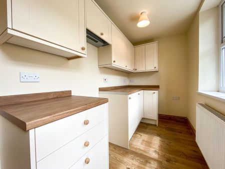 Raglan Place, Burnopfield, NE16 - Photo 4