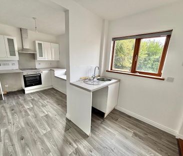 28 Laurelmount Road, Coleraine, BT51 3BA - Photo 4