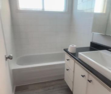 4 1/2 Longueuil pour le 1 nov. - Photo 4