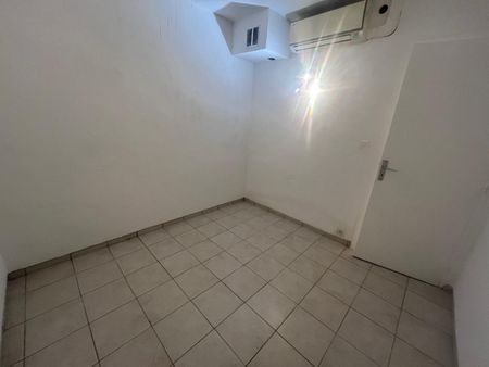 Location Appartement 2 pièces 37m² NICE 06200 - Photo 2
